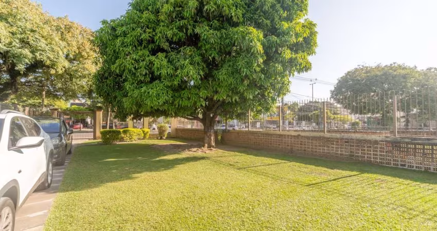 Casa com 3 quartos à venda na Avenida Juca Batista, 1190, Hípica, Porto Alegre