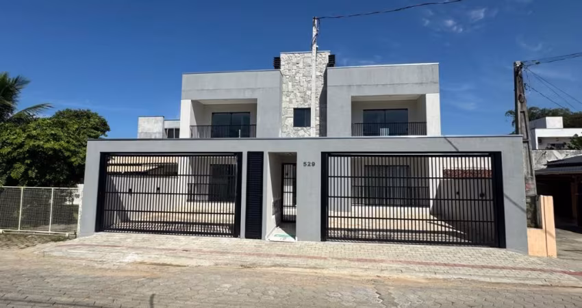 LINDO APARTAMENTO A VENDA NO ITACOLOMI EM BALNEÁRIO PIÇARRAS- SC