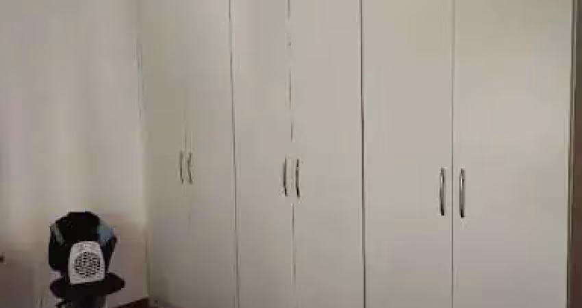 Casa com 4 dormitórios à venda, 250 m² por R$ 1.300.000,00 - Vila Pinto - Varginha/MG