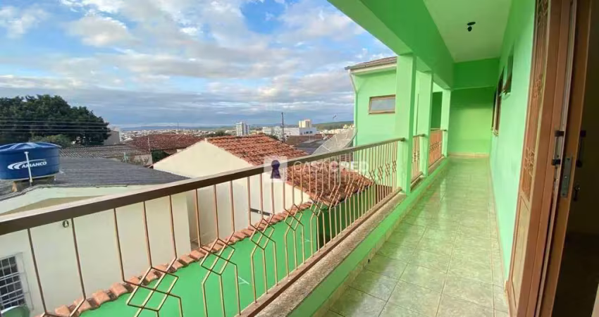 Casa com 3 dormitórios, 200 m² - venda por r$ 640.000,00 ou aluguel por r$ 2.500,00/mês - centro - alfenas/mg