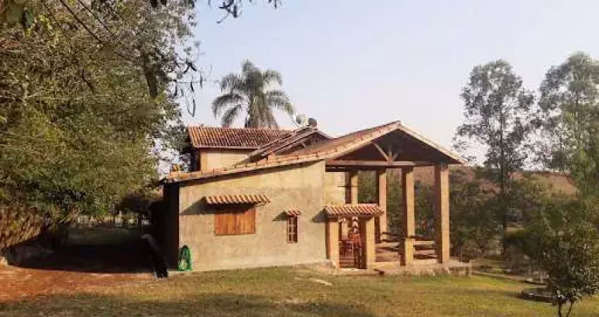 Rancho com 3 dormitórios à venda, 270 m² por r$ 1.200.000,00 - zona rural - três corações/mg