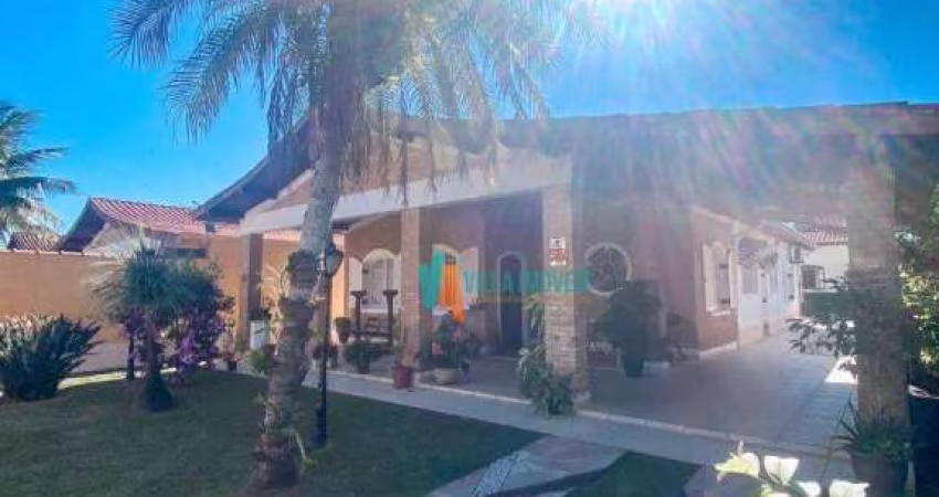 Casa com 4 dormitórios à venda, 301 m² por R$ 990.000,00 - Porto Novo - Caraguatatuba/SP
