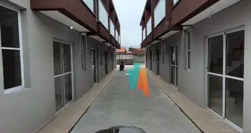 Village com 2 dormitórios para alugar, 80 m² por R$ 2.500,00/mês - Porto Novo - Caraguatatuba/SP