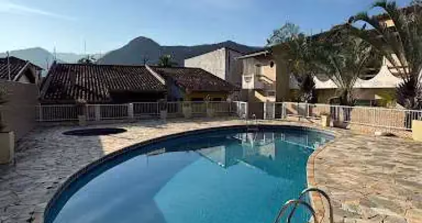 Sobrado com 3 dormitórios, 108 m² - venda por r$ 490.000,00 ou aluguel por r$ 3.378,00/mês - martim de sá - caraguatatuba/sp