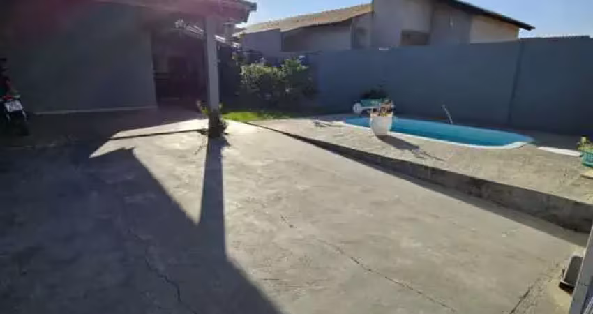 Casa com 2 quartos à venda na Avenida Euclydes Bis, Loteamento Residencial Pereirinha, Penápolis