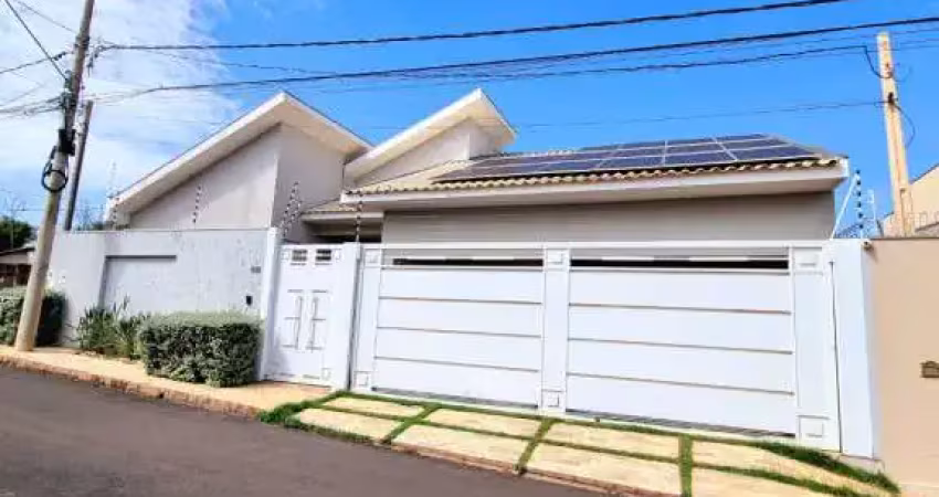 Casa com 3 quartos à venda na Rua Maria Alice Waldemarin Maschietto, Jardim Santo Antônio, Penápolis