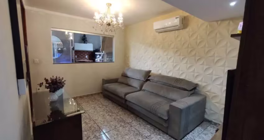 Casa com 3 quartos à venda na Travessa Evaristo Casaroto, Jardim Morumbi, Penápolis