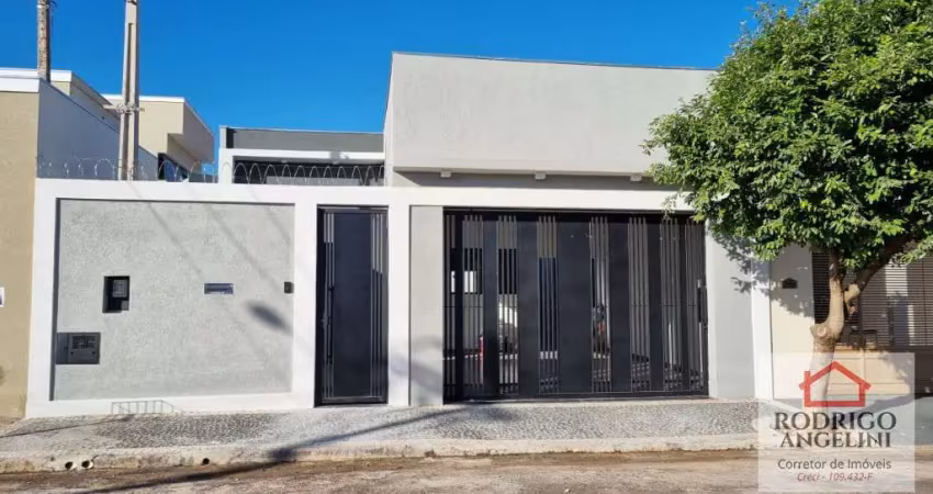 Casa com 3 quartos à venda na Rua Aurea de Freitas Oliveira, Residencial Jardim do Lago, Penápolis