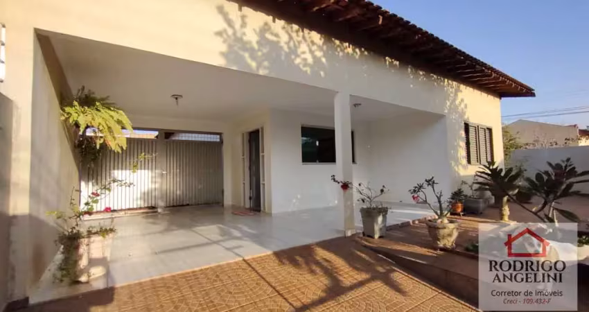 Casa com 3 quartos à venda na Avenida Luiz Rodrigues Manzano, Portal dos Faveiros, Penápolis