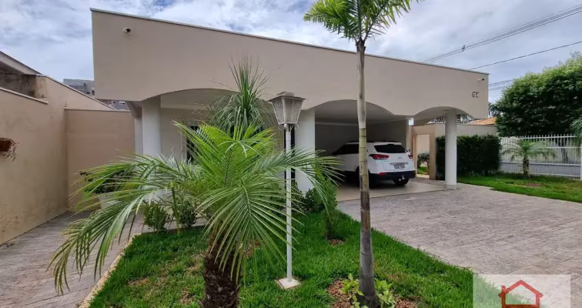 Casa com 4 quartos à venda na Rua dos Faveiros, Parque Residencial Village, Penápolis