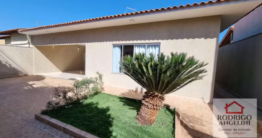 Casa com 3 quartos à venda na Rua Belmiro Lopes, Loteamento Residencial Alto das Brisas, Penápolis