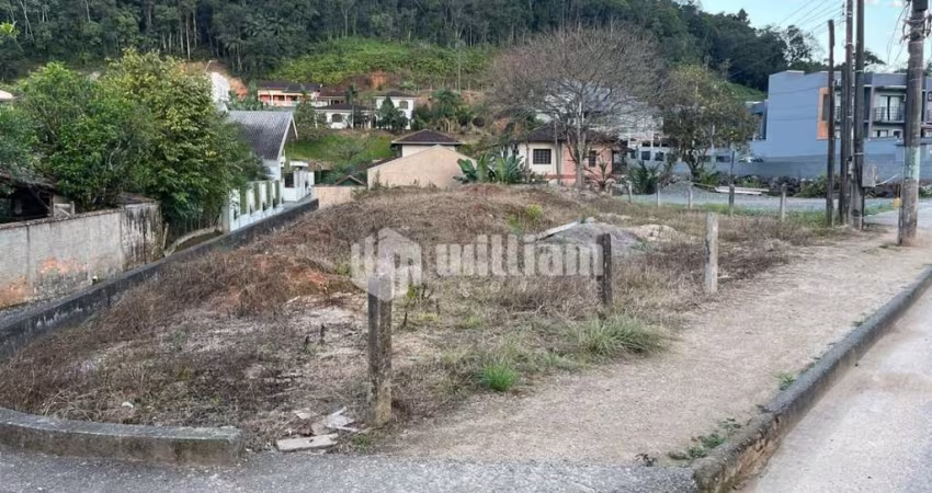 Terreno à venda no Primeiro de Maio, Brusque 