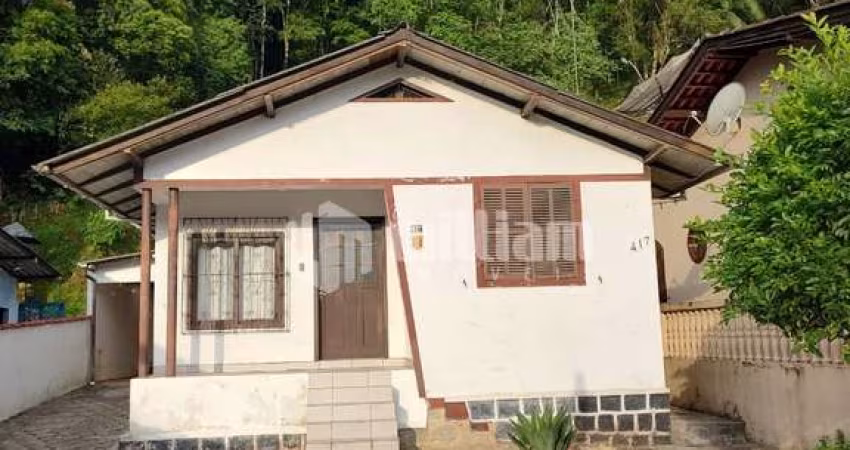 Casa à venda no Primeiro de Maio, Brusque 