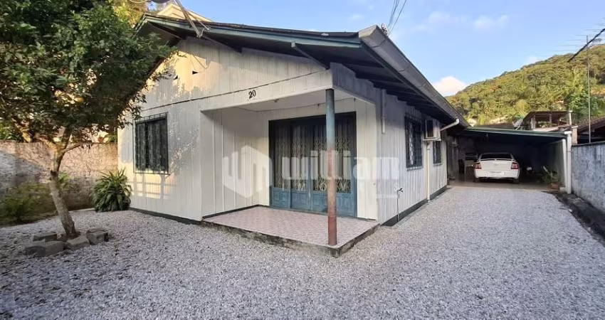 Casa com 3 quartos à venda no Azambuja, Brusque 