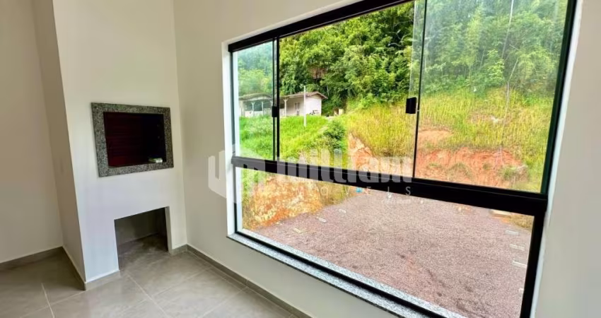 Apartamento com 2 quartos para alugar no Bateas, Brusque 