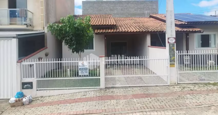 Casa com 2 quartos à venda no Volta Grande, Brusque 