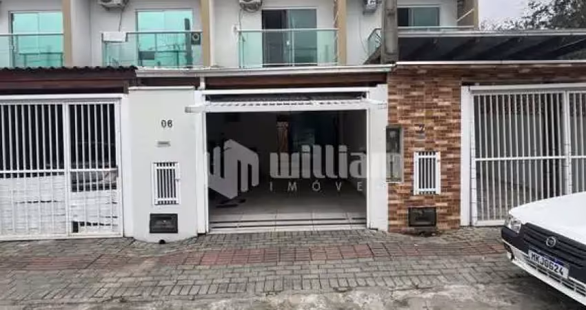 Casa com 2 quartos à venda no Limoeiro, Brusque 