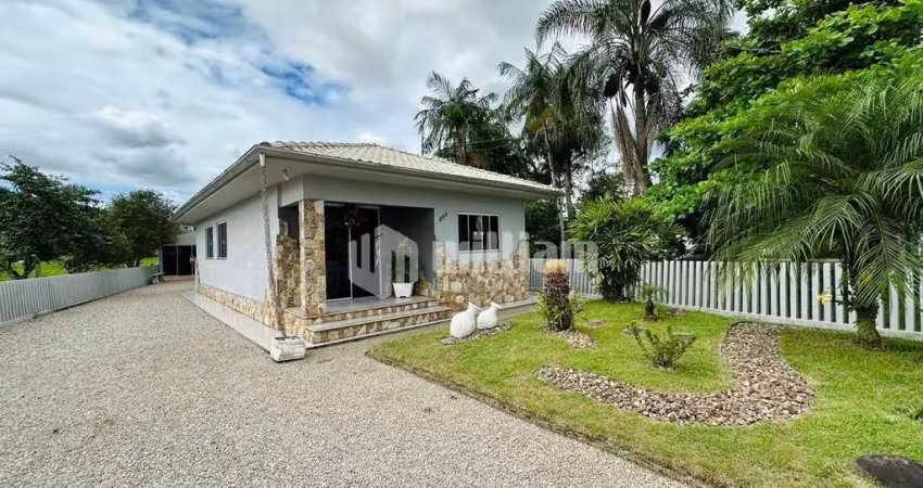 Casa com 2 quartos à venda no Limoeiro, Brusque 