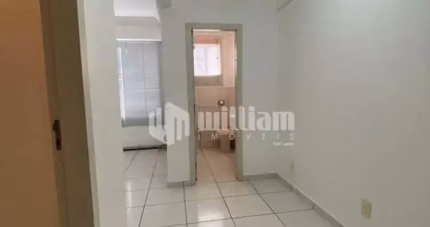 Sala comercial com 3 salas para alugar no Centro I, Brusque 