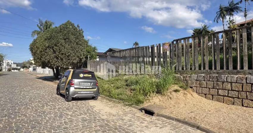 Terreno à venda no Jardim Maluche, Brusque 