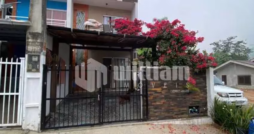 Casa com 2 quartos para alugar no Zantão, Brusque 