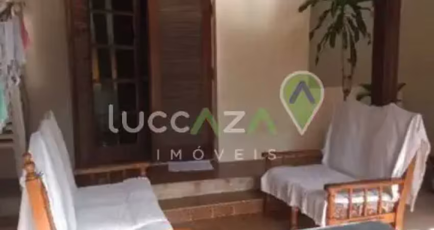 Oportunidade imperdível: casa à venda em jacareí-sp, parque santo antônio, 2 quartos, 2 banheiros, 1 vaga, 110m².