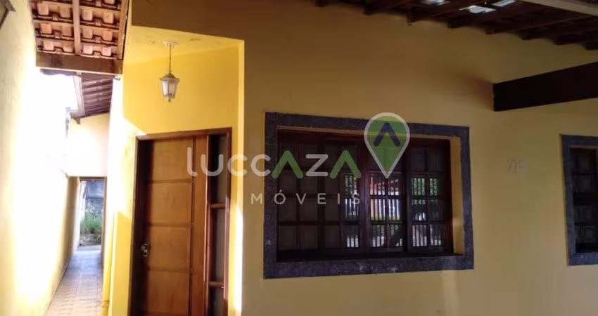 Casa com 3 quartos à venda na Avenida Vereador Afonso Rosa da Silva, 775, Parque Brasil, Jacareí