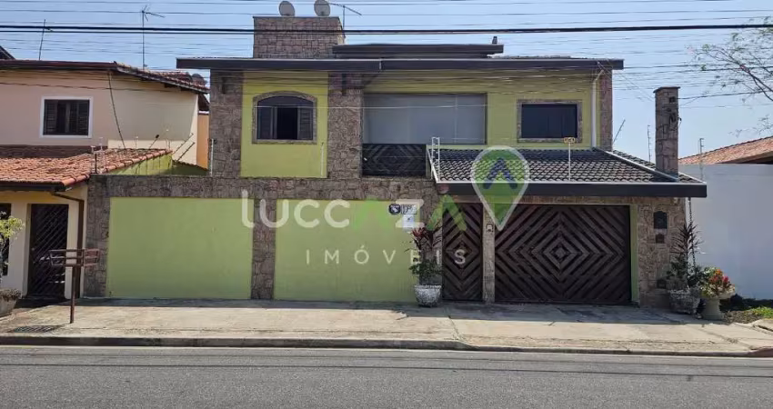 Imóvel de luxo à venda em jacareí-sp: casa de 4 quartos com 3 salas, 4 banheiros, suíte e 6 vagas de garagem!