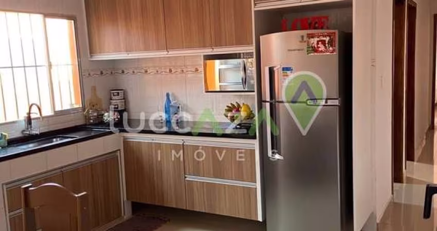 Casa com 2 quartos à venda na Rua Marquês de Honório Hermeto Carneiro Leão, 539, Jardim do Marquês, Jacareí