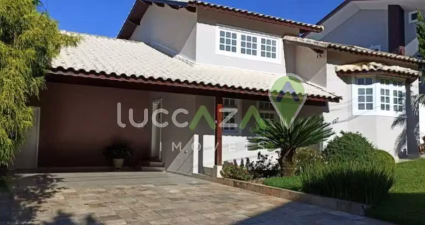 Imóvel Exclusivo: Casa em Condomínio de Alto Padrão em Jacareí-SP, Vila Zezé - 3 quartos, 1 suíte, 2 salas, 1 banheiro, 4 vagas - 237m².