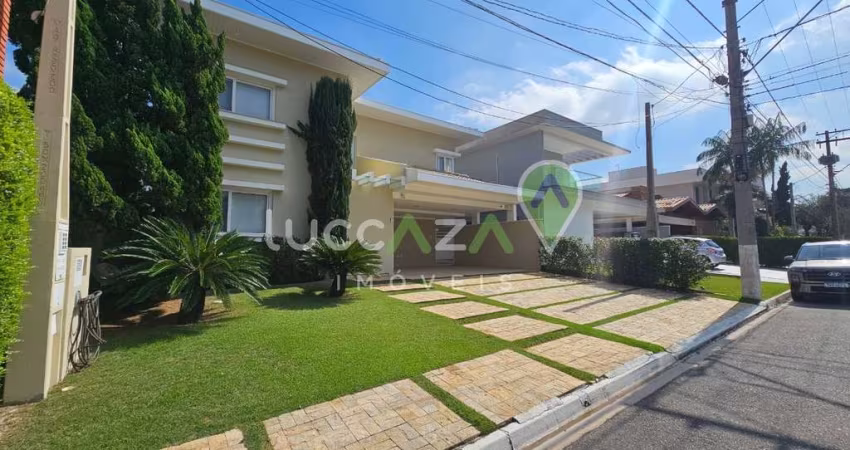 Casa em Condomínio de Luxo - 3 suítes, 3 salas, 4 banheiros, 4 vagas - Jardim Altos de Santana II, Jacareí-SP - 381m²