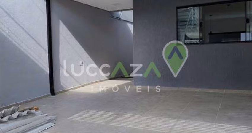 Excelente oportunidade de locação: Casa com 3 quartos, 1 suíte, 2 vagas e 156m² em Jacareí-SP, bairro Villa Branca!