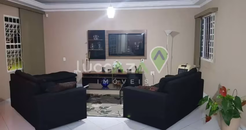 Casa à venda em jacareí-sp: 4 quartos, suíte, 2 salas, 2 banheiros, 2 vagas - bairro cidade jardim, 185m²