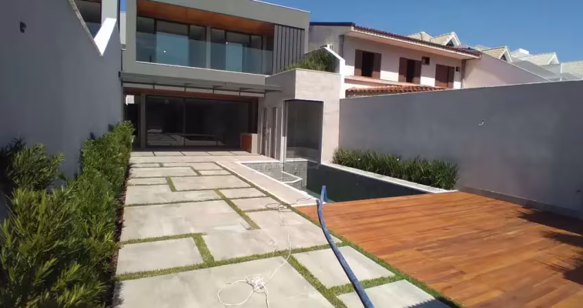 Casa em condomínio fechado com 5 quartos à venda na Rua Ivaldo Azambuja, Barra da Tijuca, Rio de Janeiro