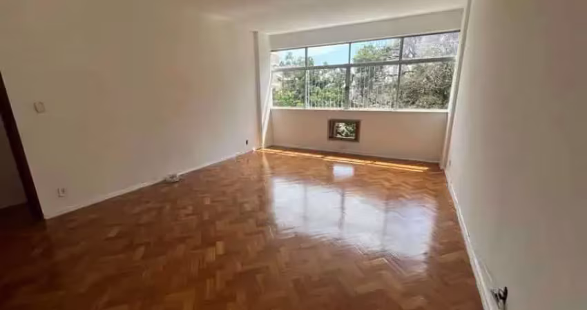 Apartamento com 3 quartos para alugar na Rua Félix da Cunha, Tijuca, Rio de Janeiro
