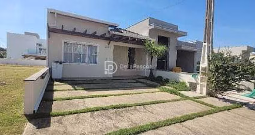 Casa com 3 dormitórios à venda, 113 m² por R$ 930.000,00 - Condomínio Reserva Vista Verde - Indaiat