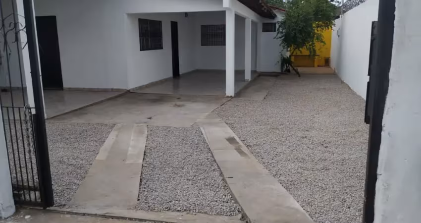 Casa com 2 quartos à venda na Rua Quatro, 5, São José, Cuiabá