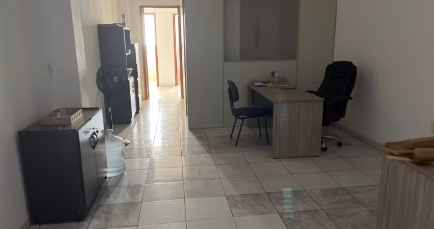 Maravilhosa sala comercial Galeria Xavier- Cuiabá-MT