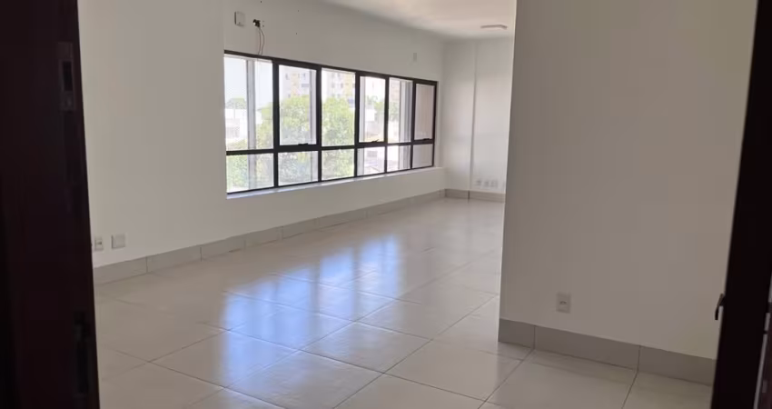Sala a venda no Edificio Master Center-Centro Sul-Cuiabá-MT