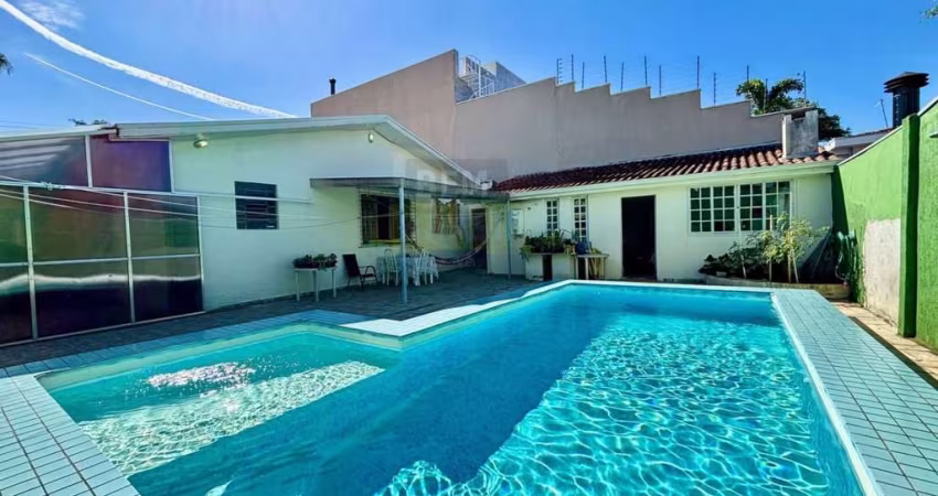 Casa térrea com piscina à Venda no Jardim Social, Curitiba