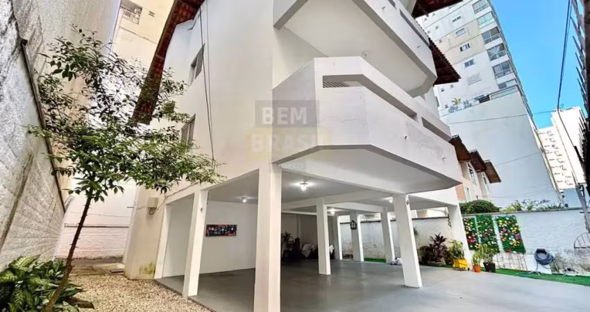 Apartamento 3 dorms (1 suíte) no centro de balneário camboriú - 3 vagas - aceita permuta
