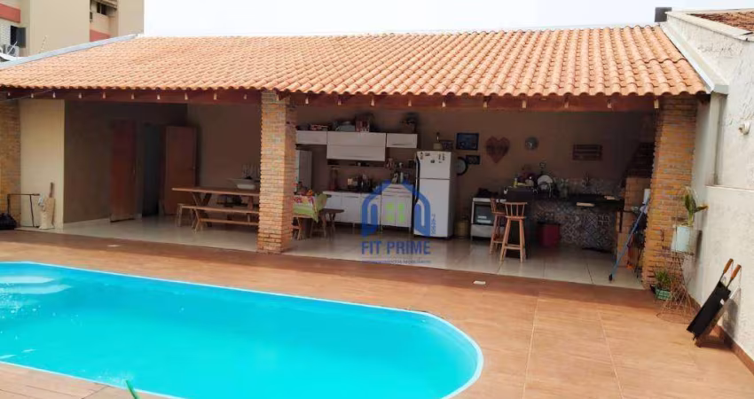 Casa com 3 dormitórios à venda, 245 m² por R$ 550.000,00 - Jardim Residencial Vetorasso - São José do Rio Preto/SP