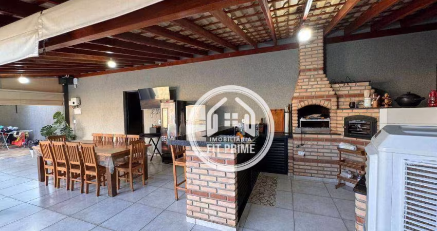 Sobrado com 4 dormitórios à venda, 380 m² por R$ 950.000,00 - Jardim das Palmeiras - Bady Bassitt/SP