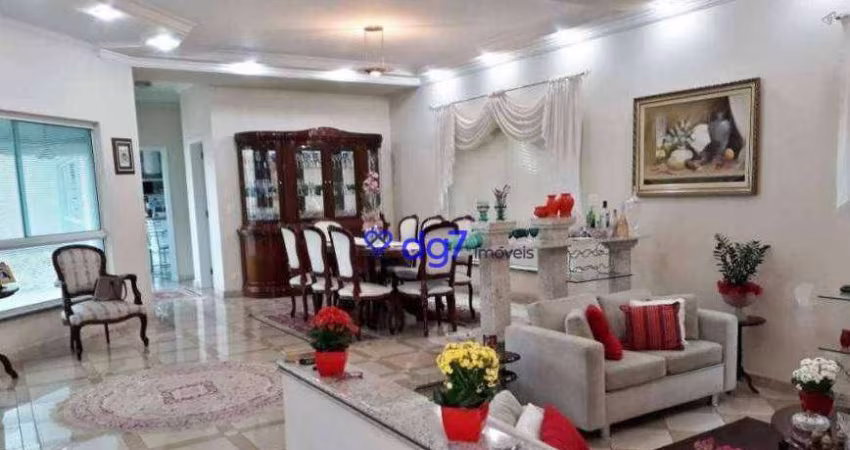 Casa de alto padrão  com 3 dormitórios, 3 suítes à venda, 564 m² por R$ 2.650.000 - Parque dos Príncipes - São Paulo/SP