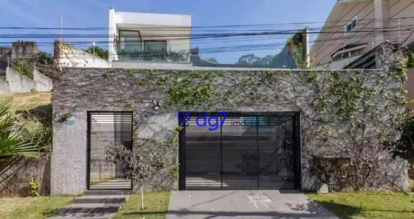 Casa moderna no parque dos príncipes com 3 suítes, piscina de borda infinita e elevador!