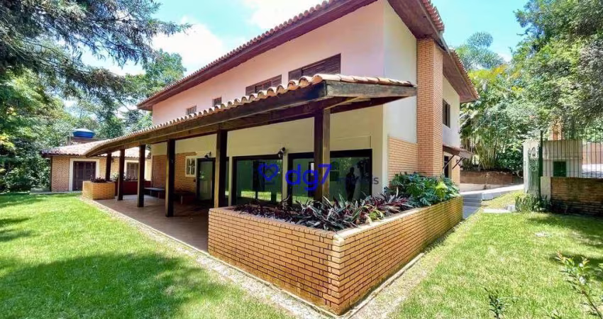 Casa com 7 dormitórios  5 suítes à venda, 1.634m² por R$ 1.350.000 - Cotia - Cotia/Granja Viana -SP
