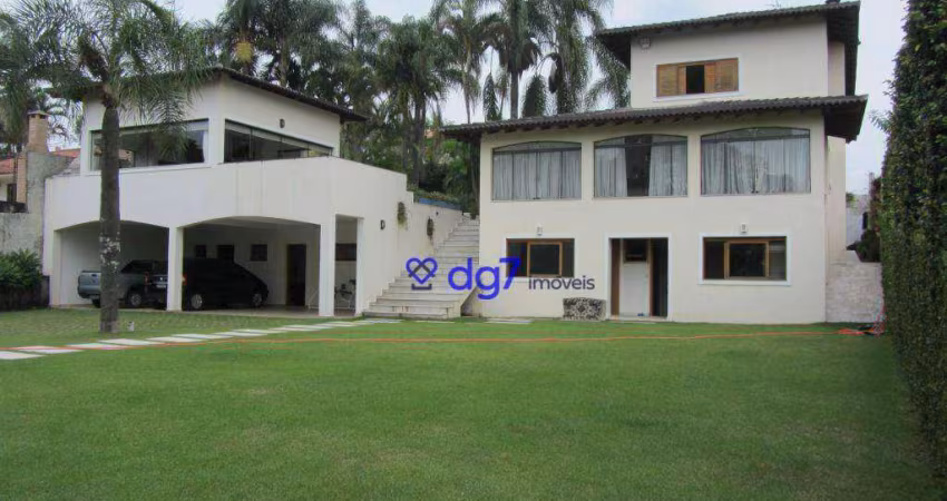 Casa com 4 dormitórios, 4 suítes à venda, 1.200 m² por R$ 2.800.000 - Granja Viana - Cotia/SP