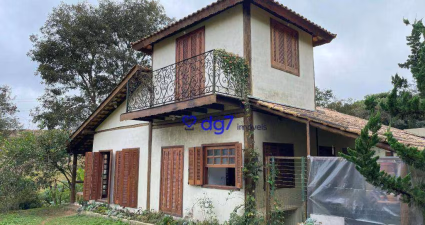 Casa com 2 suites à venda, 1175 m² de terreno por R$ 695.000 - Cotia - Cotia/SP