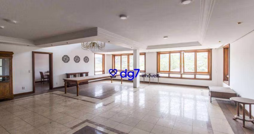 Casa em Condomínio Alphaville Residencial 11 com 4 suítes e 4 vagas 635 metros