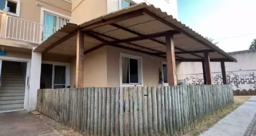 Apartamento gardem, 2/4 com suíte em camaçari no condomínio duo hortênsias